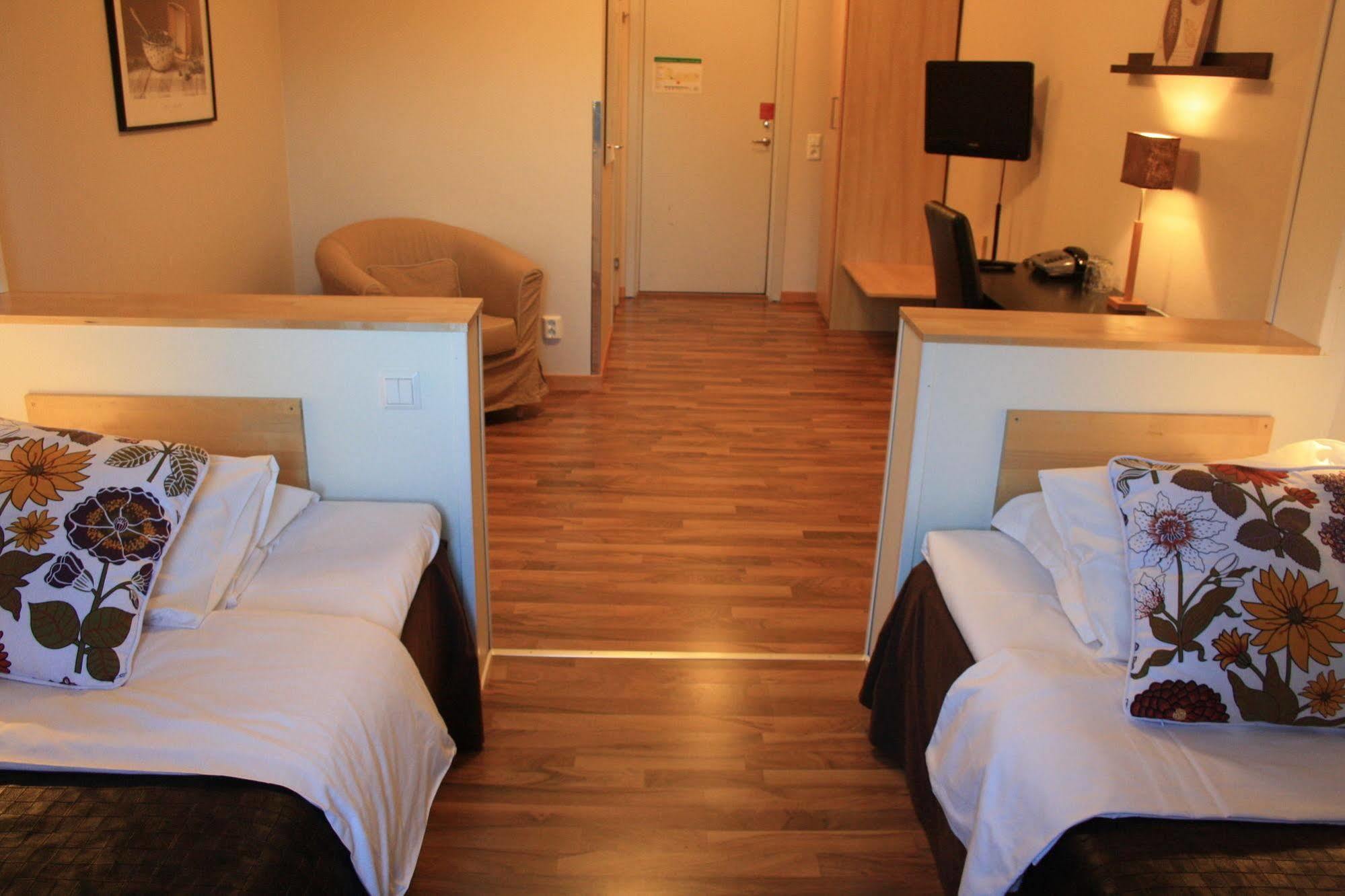 Hotell Lyktan Ареплок Екстериор снимка